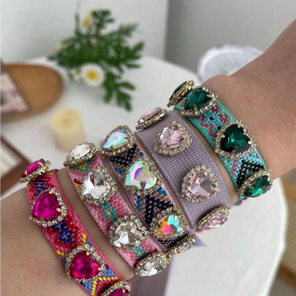 Emerald Green Heart Bracelet - Picture 3 of 4